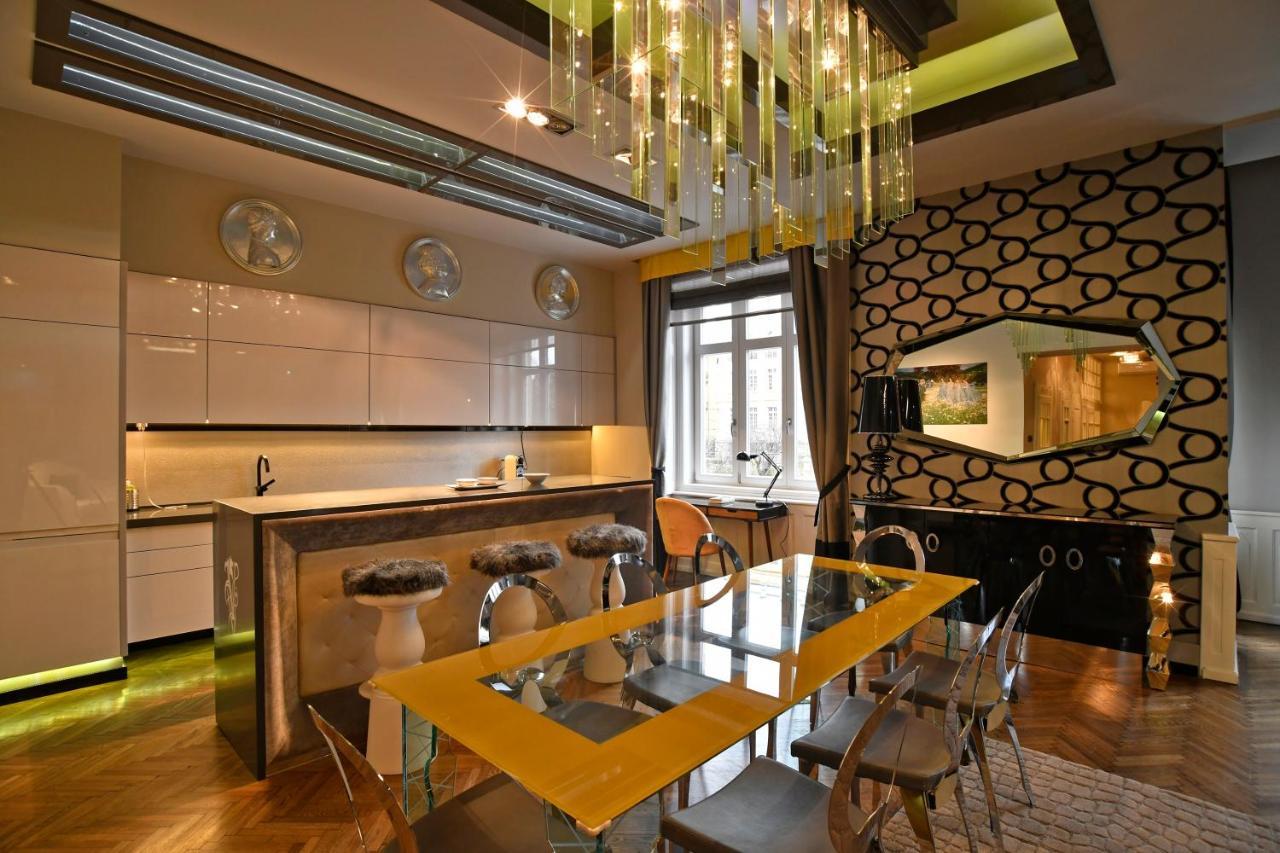Luxuryflat Near Centre On118 Sqm, 3Br,2Bth,8Bed,Ac Apartment Budapest Exterior photo
