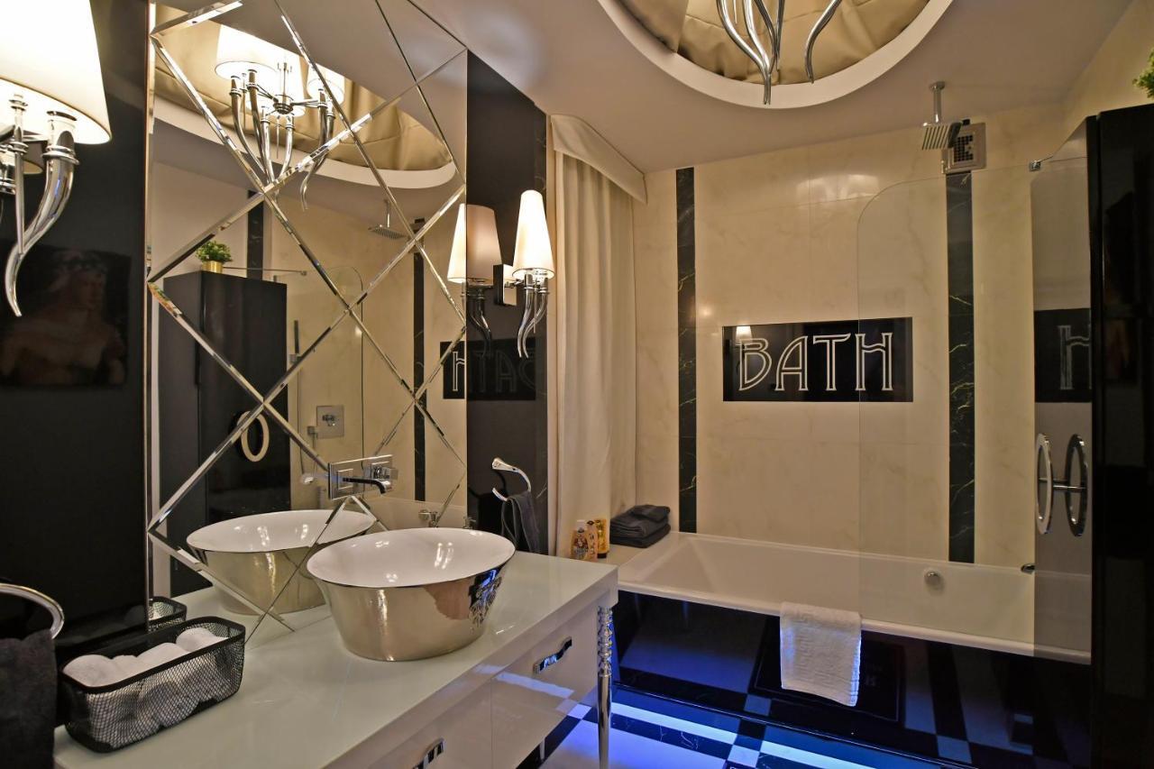 Luxuryflat Near Centre On118 Sqm, 3Br,2Bth,8Bed,Ac Apartment Budapest Exterior photo