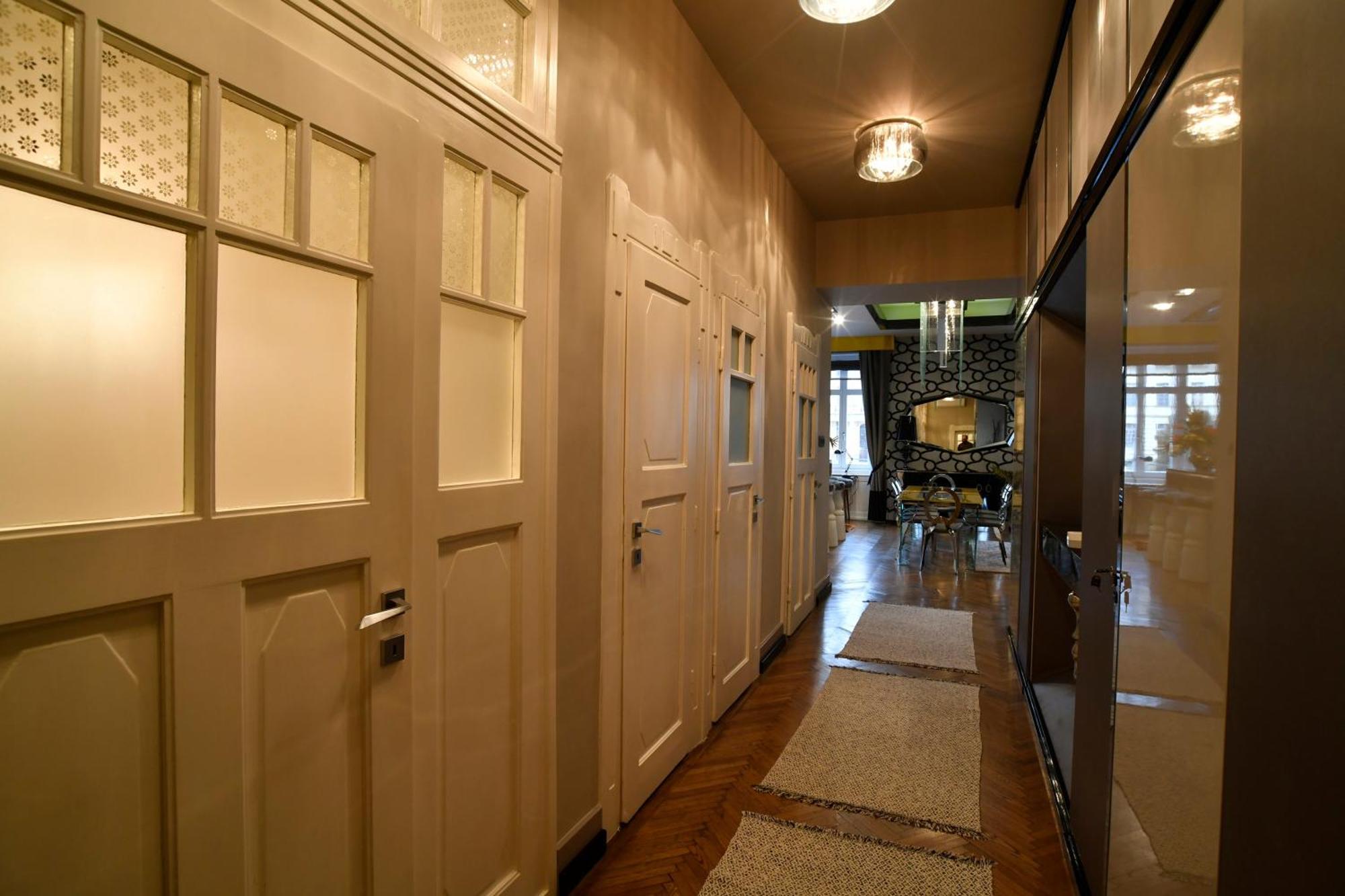 Luxuryflat Near Centre On118 Sqm, 3Br,2Bth,8Bed,Ac Apartment Budapest Exterior photo